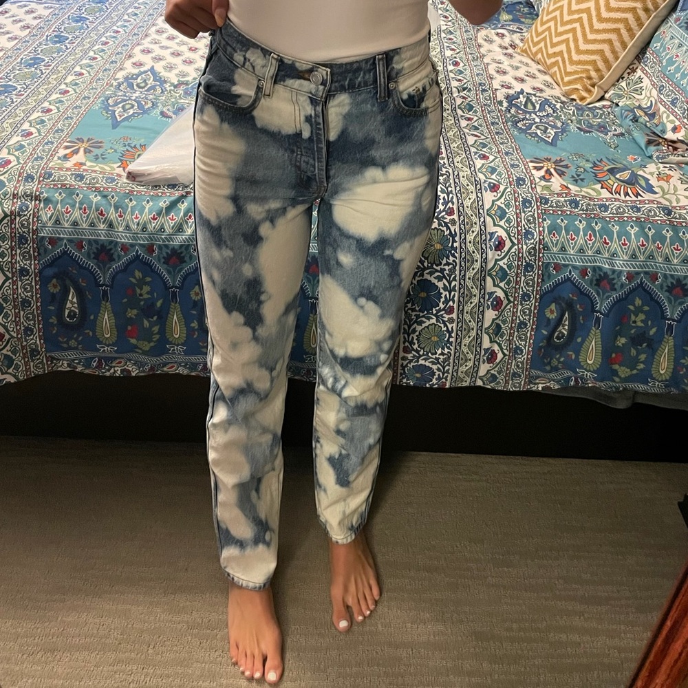 Tie dye jeans!!